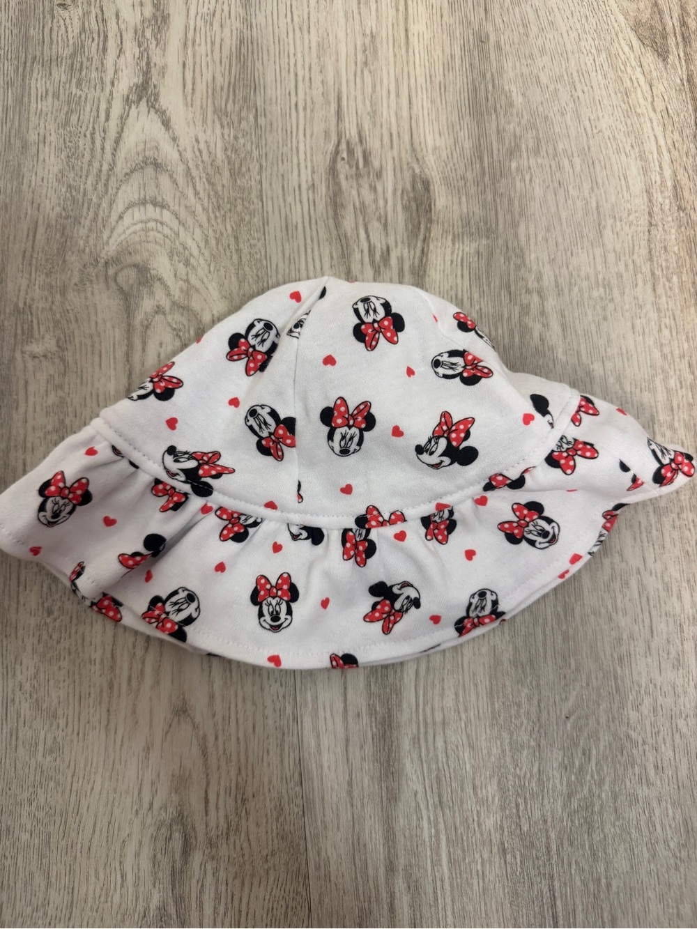 Disney White and Red Minnie Mouse Bucket Sun Hat for Kids